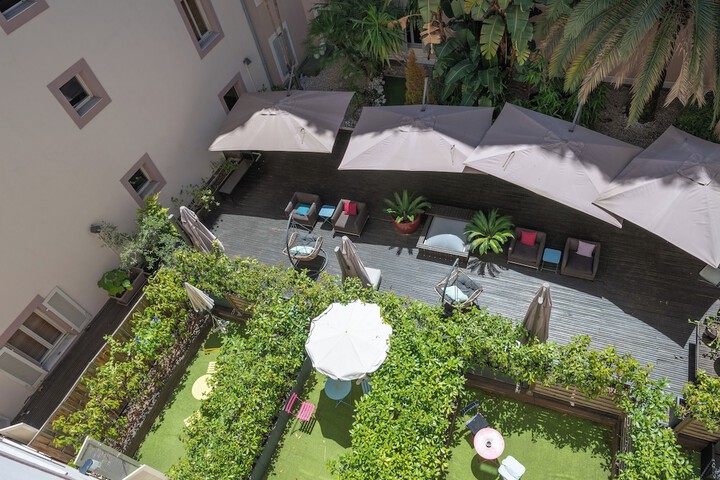 Terrace/Patio 74 of 134