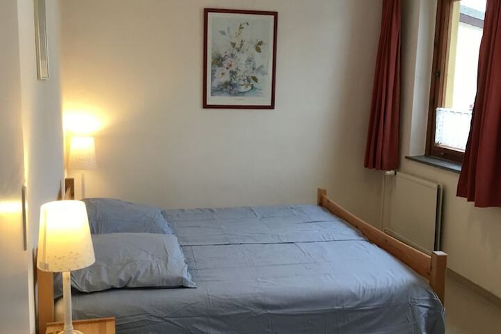 Room 22 of 32