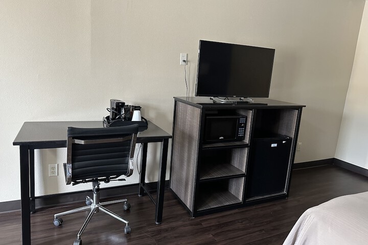 Mini Suite (2 of 9)