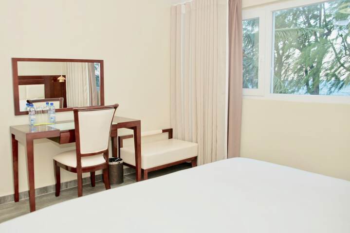 Room 6 of 64