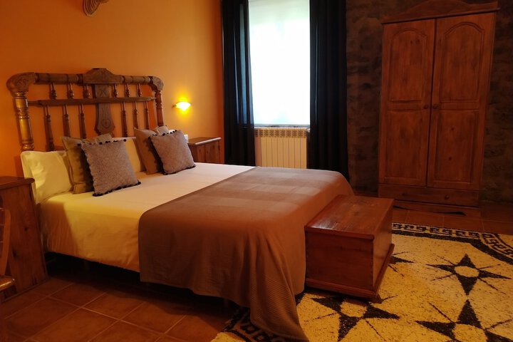 Room 2 of 44