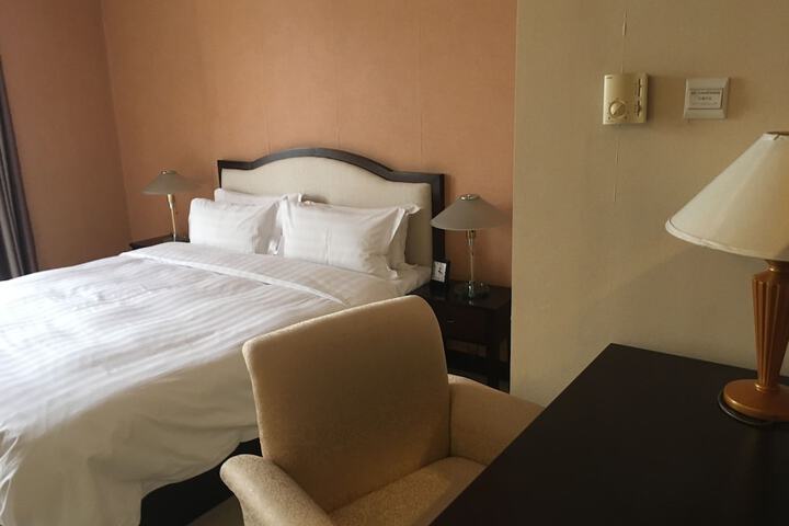 Room 25 of 71