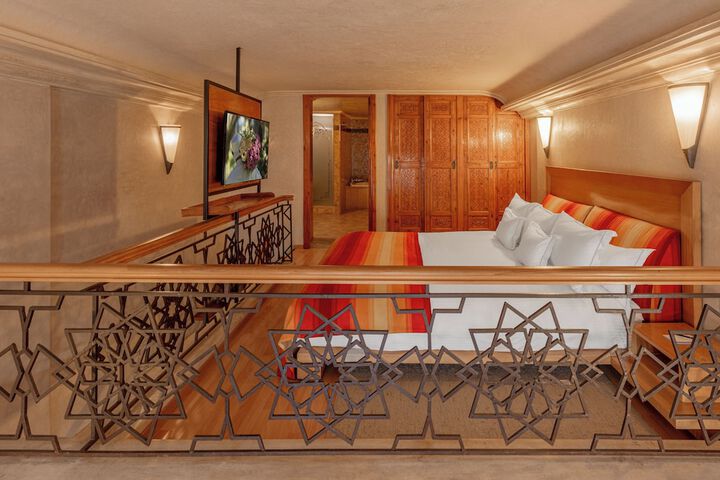 Room 10 of 75