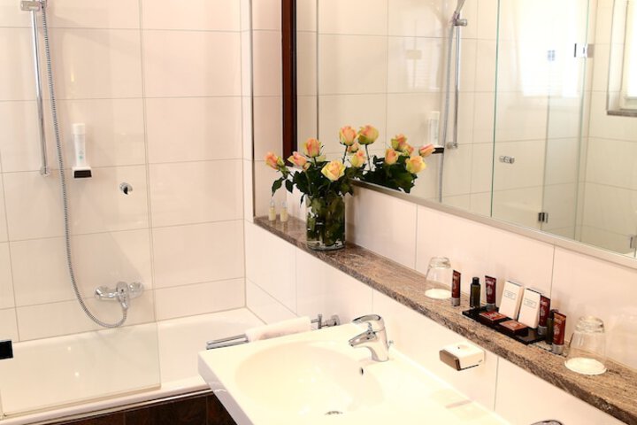 Bath Interior