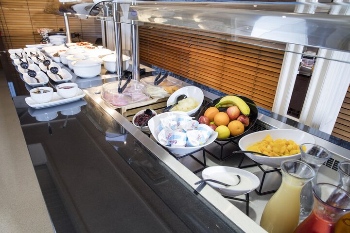 Breakfast/Coffee Service 27 of 50