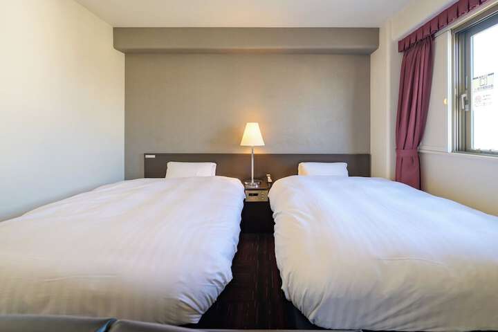 Room 21 of 69