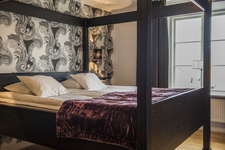 Room 14 of 29
