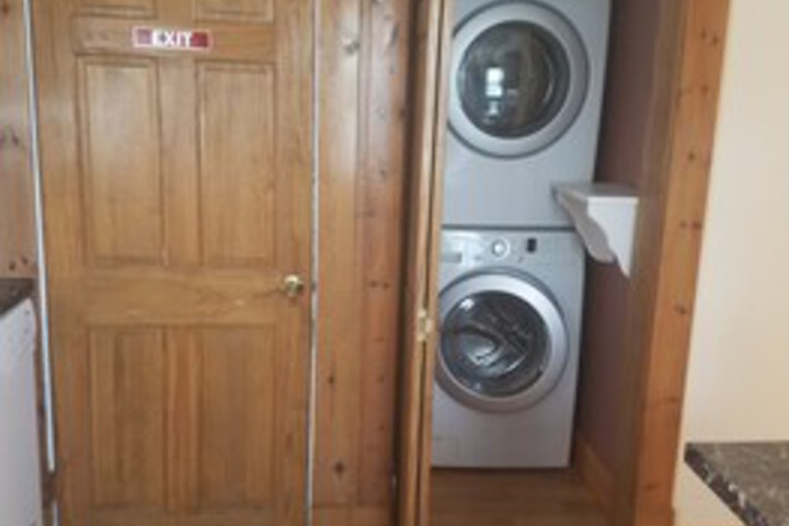 Room 8 of 25