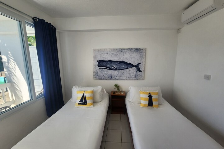 Room 49 of 98