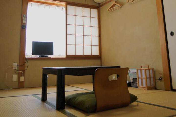 Room 29 of 74