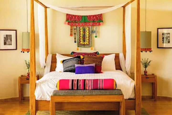 Room 2 of 41