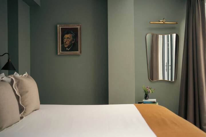 Room 49 of 123