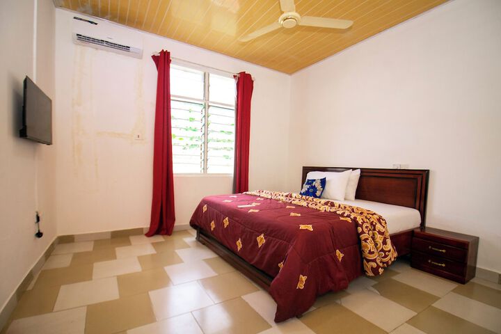 Room 17 of 63