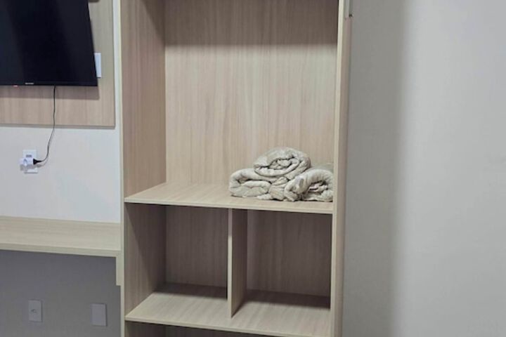 Room 13 of 91