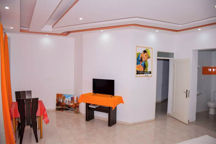Room 25 of 58