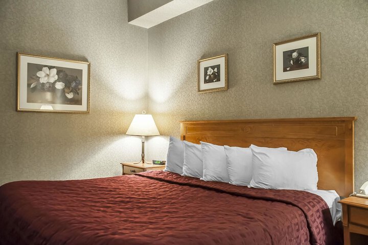 Room 15 of 36