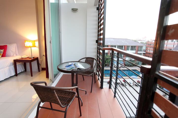 Terrace/Patio 35 of 68