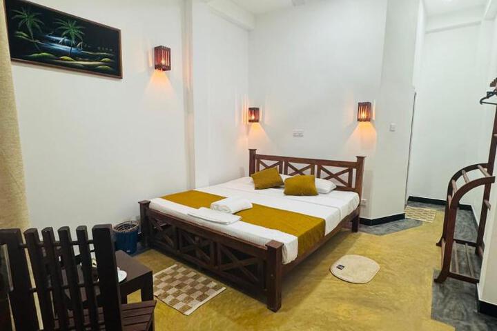 Shanthi Place