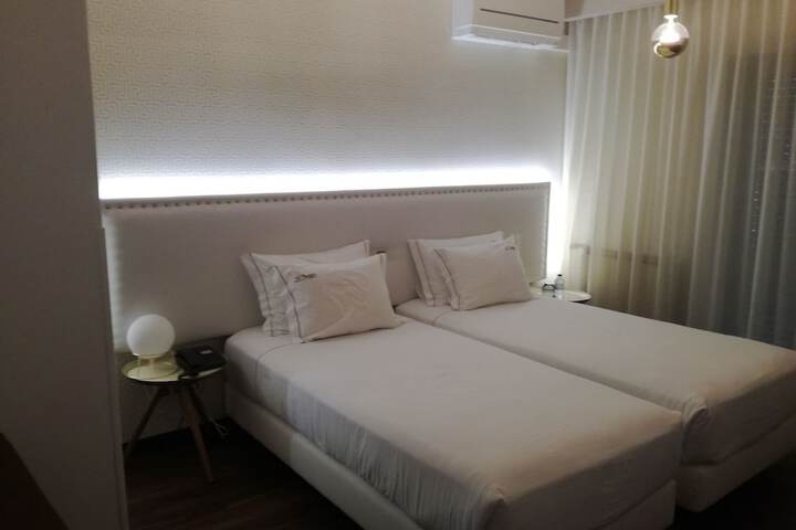 Room 4 of 51