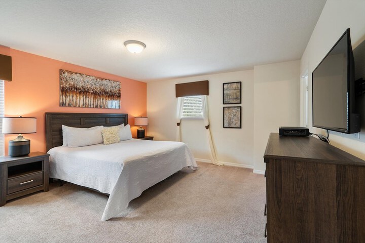 Room 7 of 45