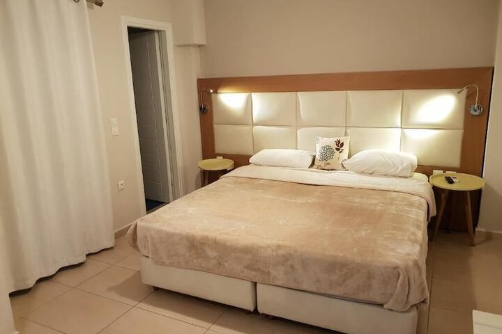 Room 39 of 54