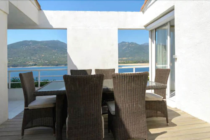 Terrace/Patio 27 of 60