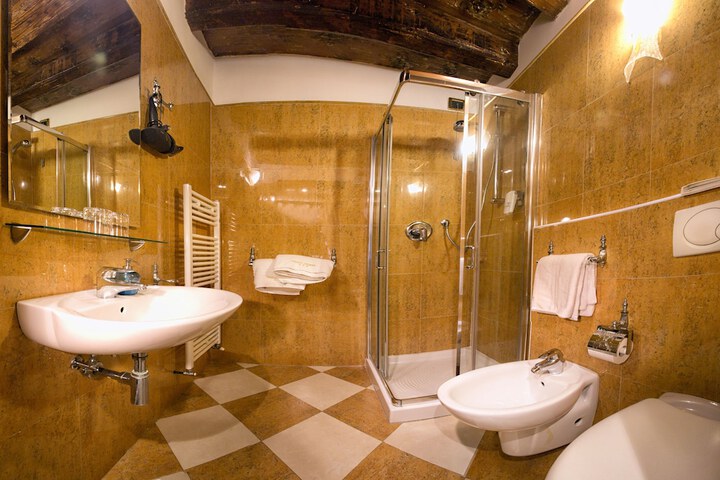 Bath Photo
