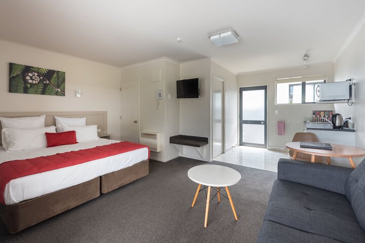 Room 119 of 188