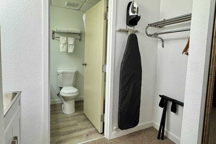 Room 29 of 39
