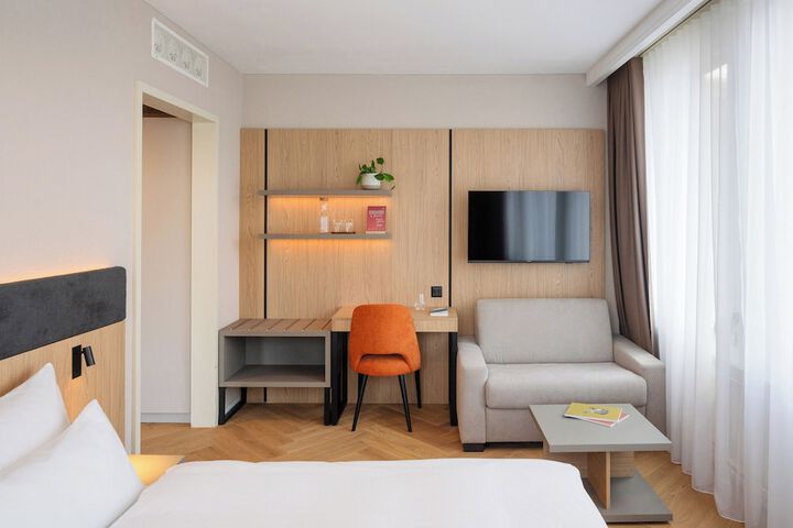 Room 20 of 45