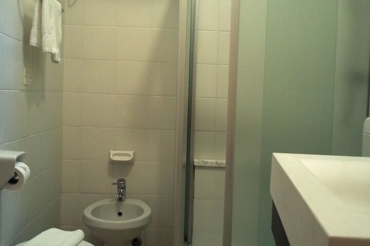 Room 22 of 61
