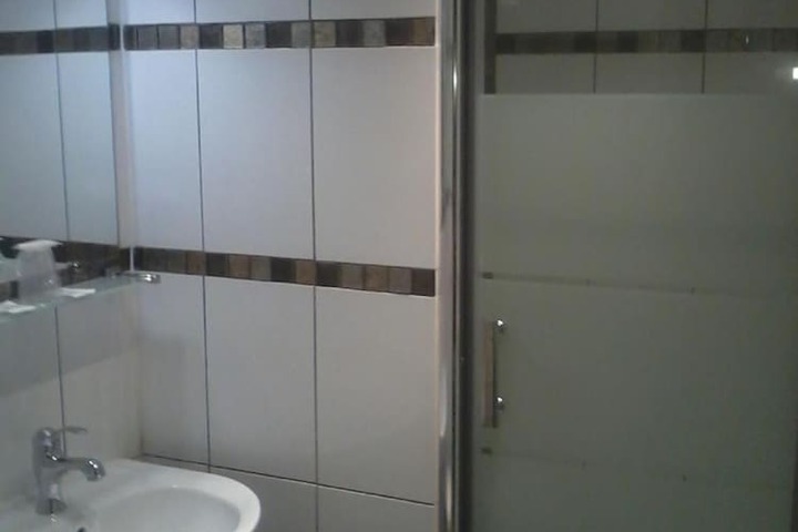 Room 16 of 22