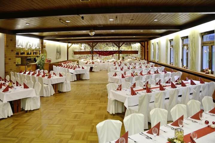 Ballroom/Hall 19 of 26