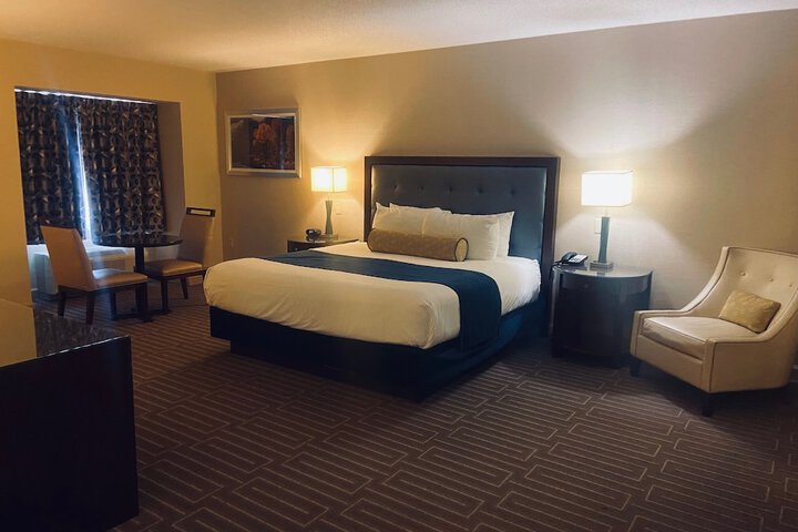 Room 14 of 38