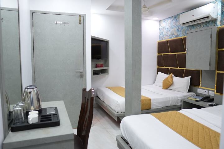 Room 19 of 68
