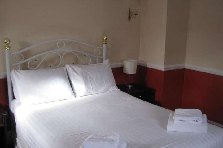Room 10 of 35