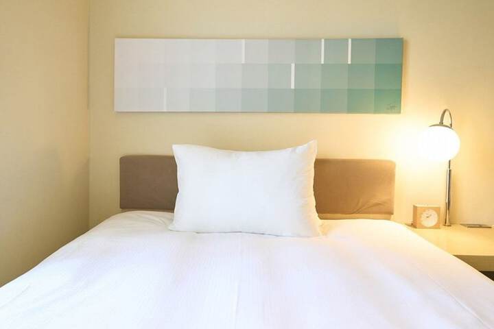 Room 22 of 127