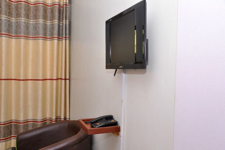 Room 5 of 26