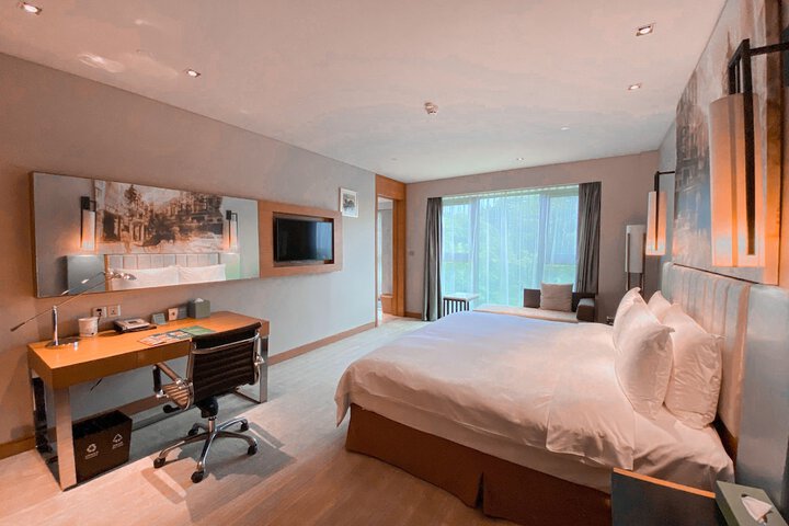 Room 17 of 55