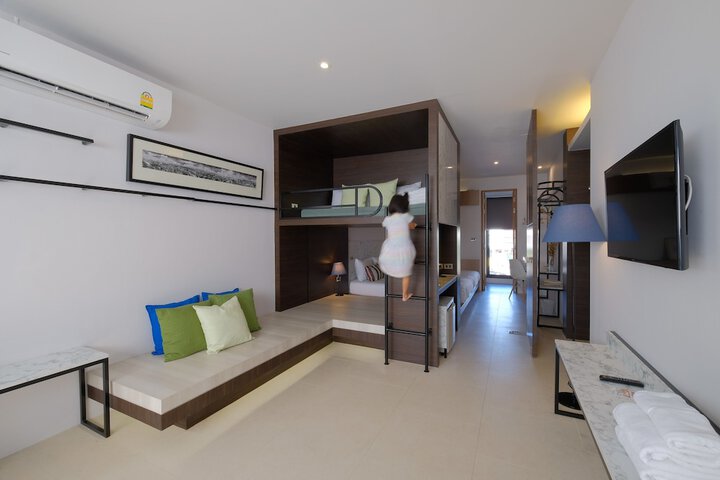 Room 21 of 99