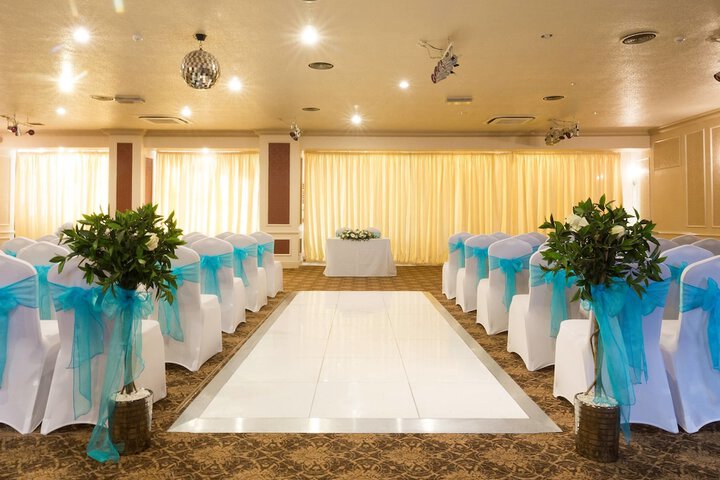 Ballroom/Hall 28 of 38