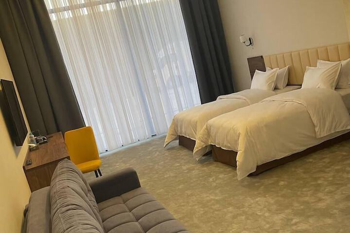Room 22 of 45