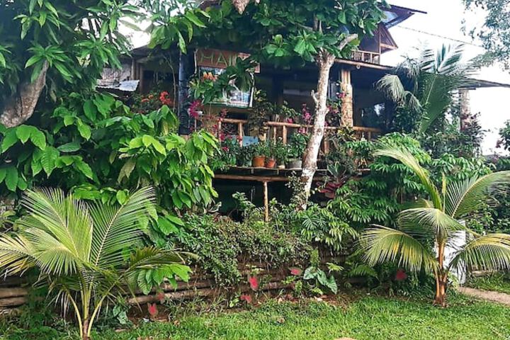Exterior of Refugio Turistico Maiku
