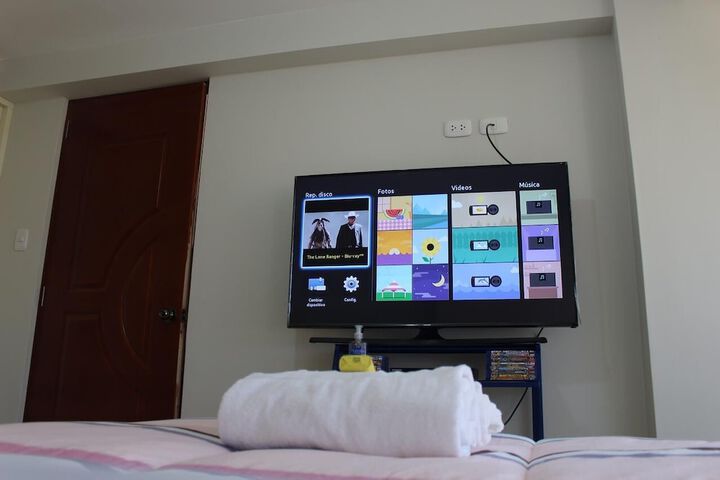 Room 3 of 18