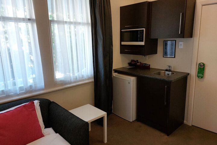 Room 33 of 57