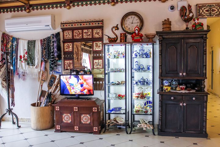 Entrance & Lobby