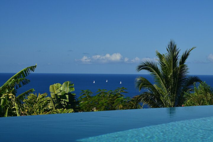 Pool 16 of 33