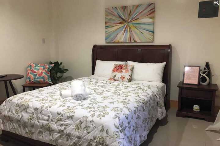 Room 6 of 14