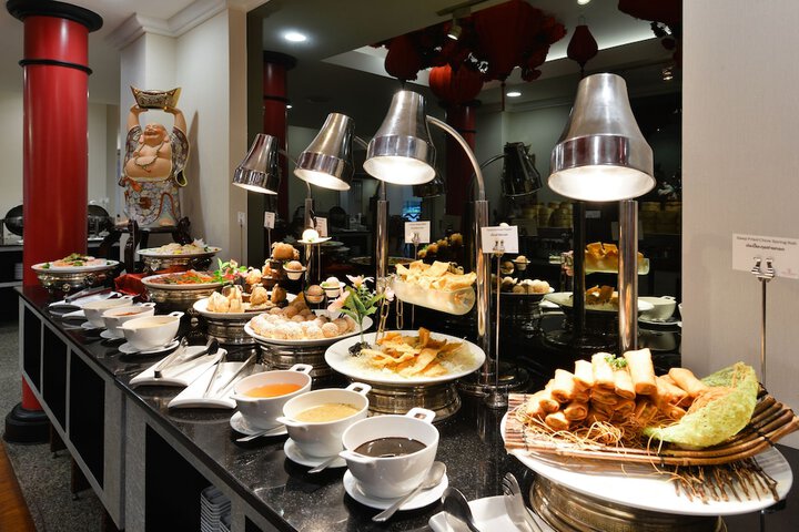 Dining 99 of 125