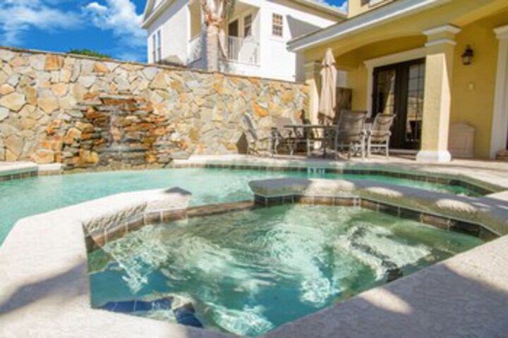 Pool 30 of 62